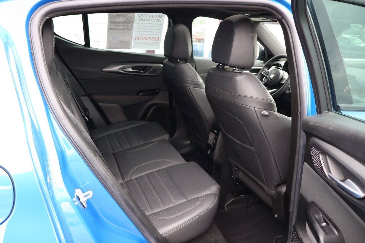 Used 2024 Dodge Hornet R/T Plus w/ R/T Blacktop Package AWD/4WD image 9