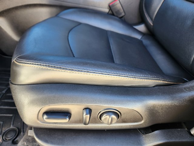 Used 2018 Chevrolet Equinox Premier AWD/4WD image 29