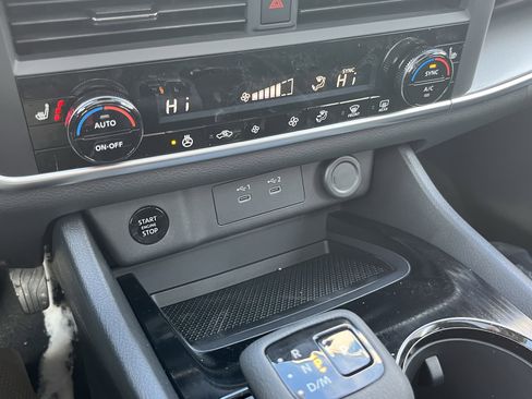 New 2026 Nissan Rogue SV image 29