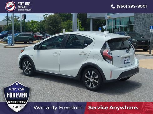 Used 2018 Toyota Prius C Four FWD image 5