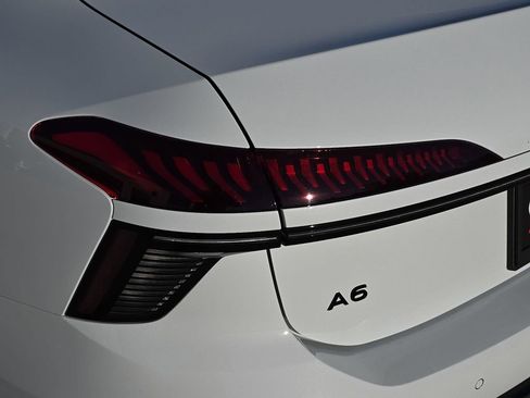 New 2026 Audi A6 Premium Plus AWD/4WD image 34
