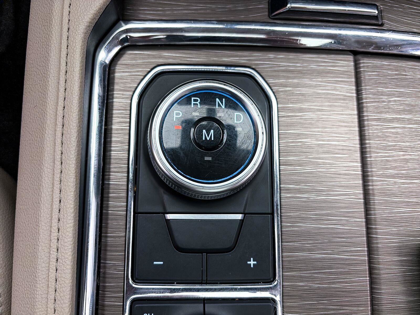 Used 2024 Ford Expedition Max Limited AWD/4WD image 31