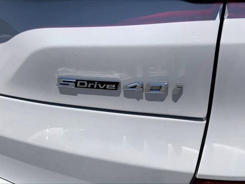 Used 2023 BMW X5 sDrive40i w/ M Sport Package RWD image 10