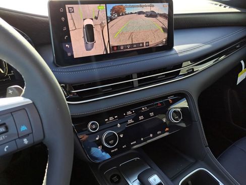 Certified 2026 INFINITI QX60 Sport w/ Dark Cargo Package image 7