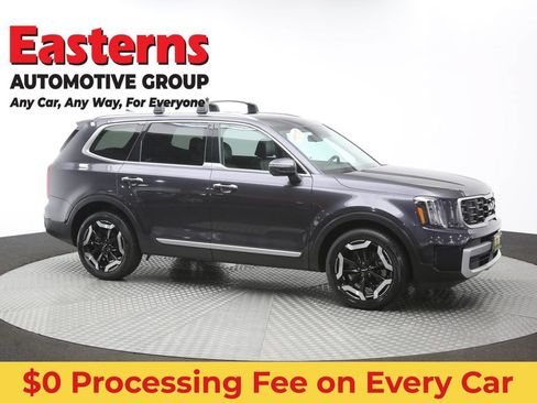 Used 2025 Kia Telluride S AWD/4WD image 48