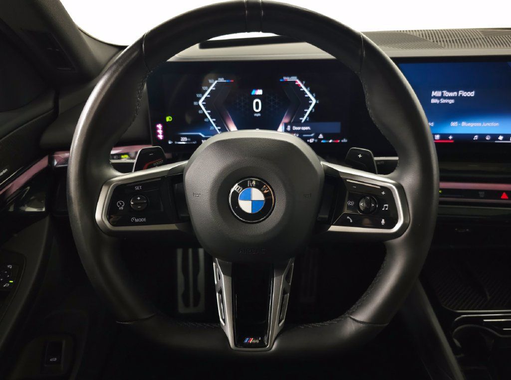 Used 2024 BMW 540i xDrive w/ Executive Package AWD/4WD image 20