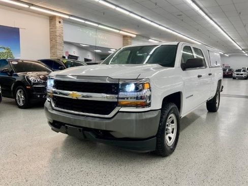 Used 2017 Chevrolet Silverado 1500 W/T AWD/4WD image 2