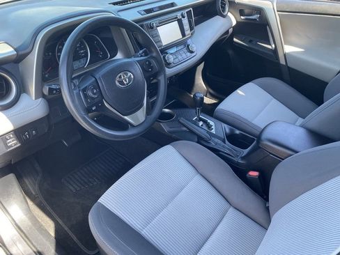 Used 2014 Toyota RAV4 XLE FWD image 18
