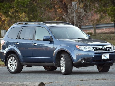 Used 2012 Subaru Forester 2.5X Limited image 4