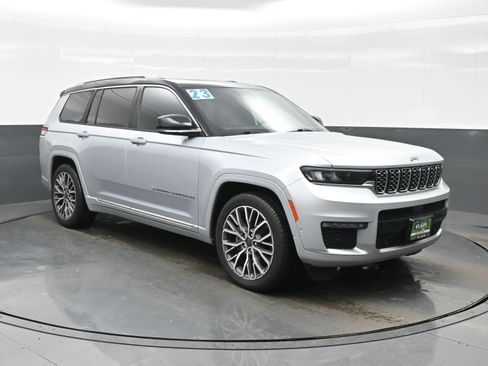 Used 2023 Jeep Grand Cherokee L Summit image 8