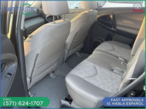 Used 2011 Toyota RAV4 4WD w/ Base L4 Extra Value Pkg image 16