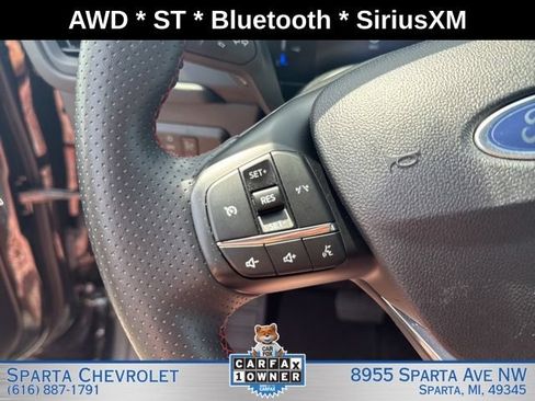 Used 2025 Ford Escape ST-Line AWD/4WD image 16
