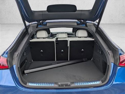 Certified 2025 Mercedes-Benz GLC 300 4MATIC image 6