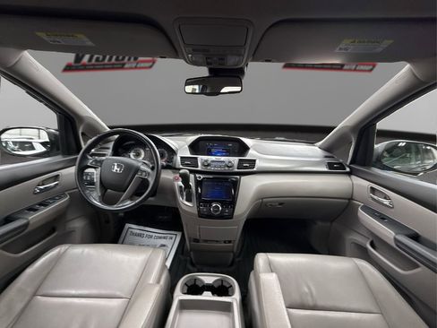 Used 2014 Honda Odyssey EX-L image 27
