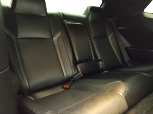 Used 2018 Dodge Challenger R/T Plus RWD image 19
