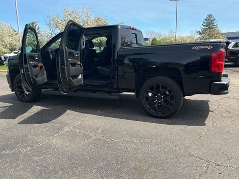 Used 2017 Chevrolet Silverado 1500 High Country AWD/4WD image 29