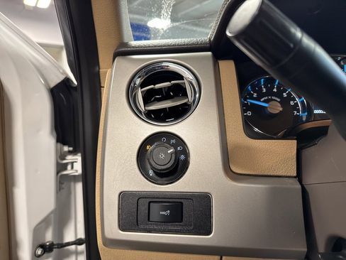 Used 2011 Ford F150 Lariat w/ Lariat Plus Pkg image 20