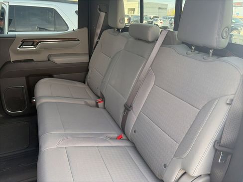 Used 2024 Chevrolet Silverado 1500 LT w/ Convenience Package II AWD/4WD image 10