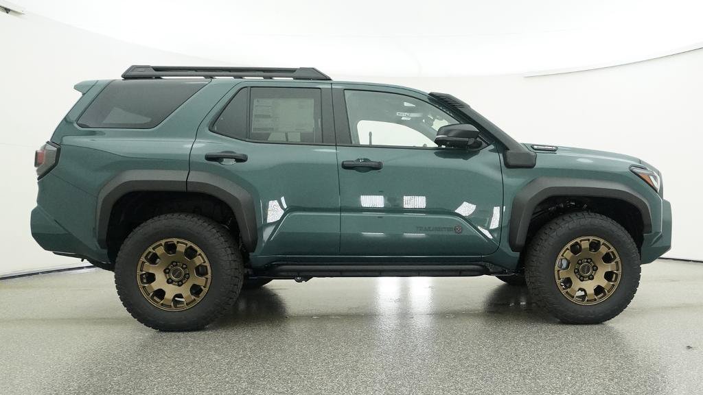New 2026 Toyota 4Runner Trailhunter AWD/4WD image 13