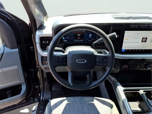Used 2024 Ford F350 XLT w/ Black Appearance Package AWD/4WD image 14