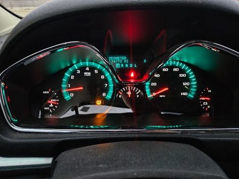 Used 2016 Chevrolet Traverse LT image 15