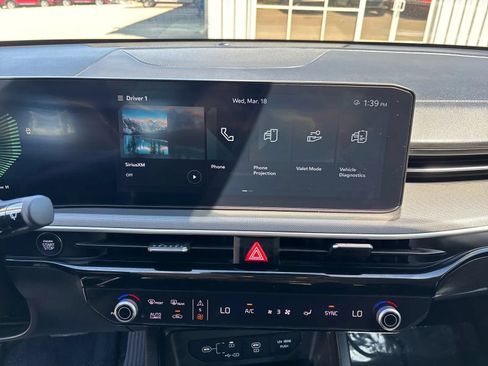 Used 2025 Kia K5 LXS FWD image 18