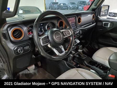 Used 2021 Jeep Gladiator Mojave AWD/4WD image 7