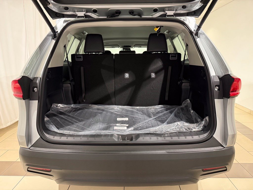New 2026 Toyota Grand Highlander XLE FWD image 11