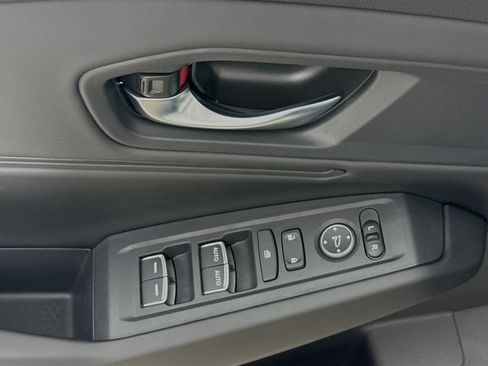 New 2026 Honda Accord SE image 19