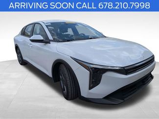 Used 2025 Kia K4 LXS video 1