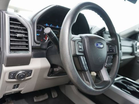 Used 2019 Ford F250 XLT w/ XLT Value Package image 12