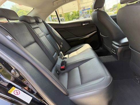 Used 2015 Lexus IS 250 AWD w/ Navigation System Package image 10