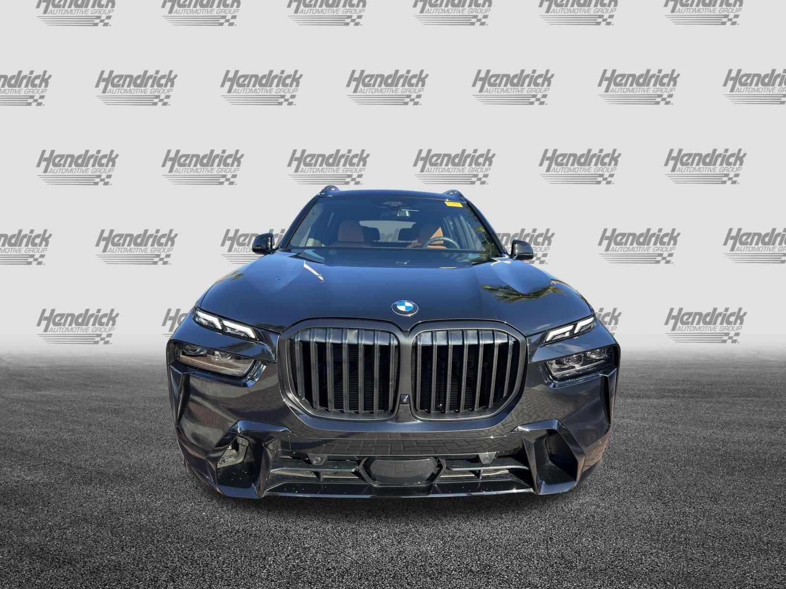 Certified 2026 BMW X7 xDrive40i w/ Executive Package AWD/4WD image 3
