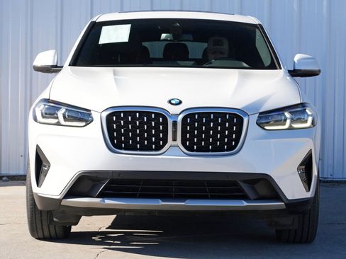 Used 2023 BMW X4 xDrive30i w/ Premium Package image 7