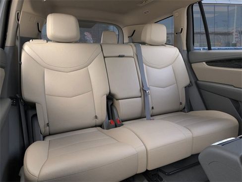 New 2025 Cadillac XT6 Premium Luxury w/ LPO, Floor Liner Package image 17