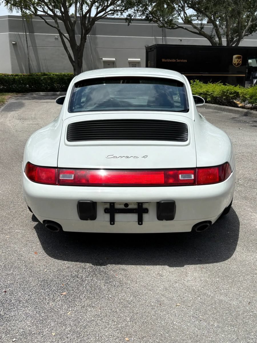 Used 1995 Porsche 911 Carrera image 16