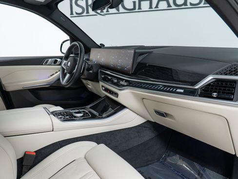 Certified 2025 BMW X5 M60i image 21