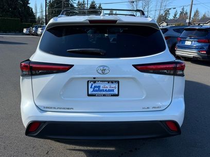 Used 2020 Toyota Highlander XLE