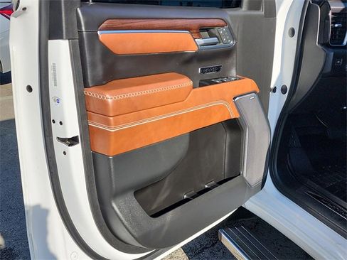 Used 2023 GMC Sierra 1500 Denali Ultimate image 15