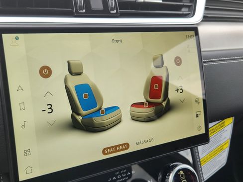 New 2025 Jaguar F-PACE R-Dynamic S image 29