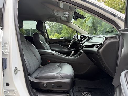Used 2019 Buick Envision Essence FWD image 15