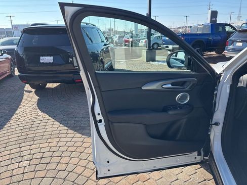 Used 2024 Dodge Hornet GT Plus image 11