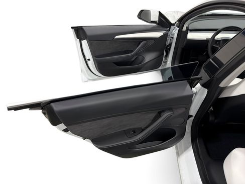 Certified 2023 Tesla Model 3 Long Range AWD/4WD image 10