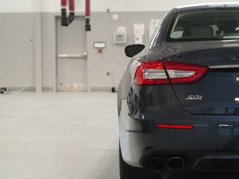 Used 2020 Maserati Quattroporte S GranLusso Q4 image 11