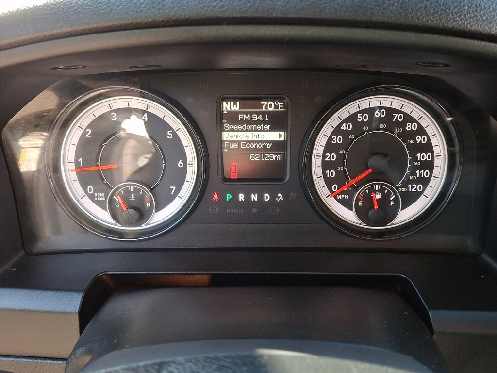 Used 2024 RAM 1500 Classic SLT AWD/4WD image 26