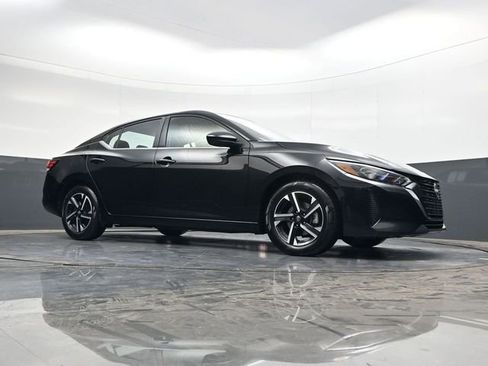 Used 2024 Nissan Sentra SV image 26