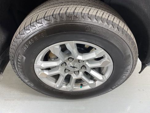 Used 2025 Chevrolet Silverado 1500 RST image 11