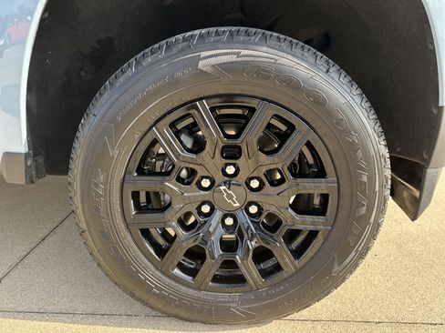 Certified 2025 Chevrolet Colorado W/T w/ WT Custom Package RWD image 13