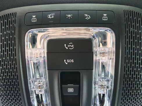Used 2021 Mercedes-Benz CLA 250 4MATIC image 25