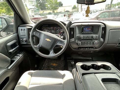 Used 2014 Chevrolet Silverado 1500 W/T w/ Trailering Package AWD/4WD image 9